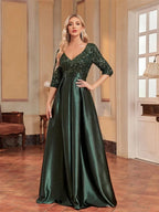 Vestido de Festa Longo Verde em Paetê com Decote V