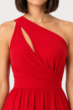 Vestido Longo Um Ombro Só Com Fenda Vermelho - detalhe aproximado do decote assimétrico e do tecido